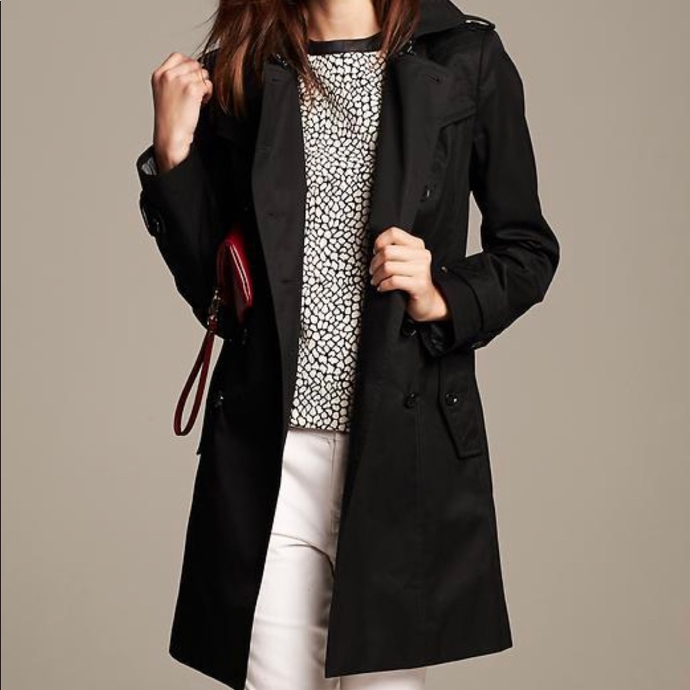NWOT Black Banana Republic Trench Coat